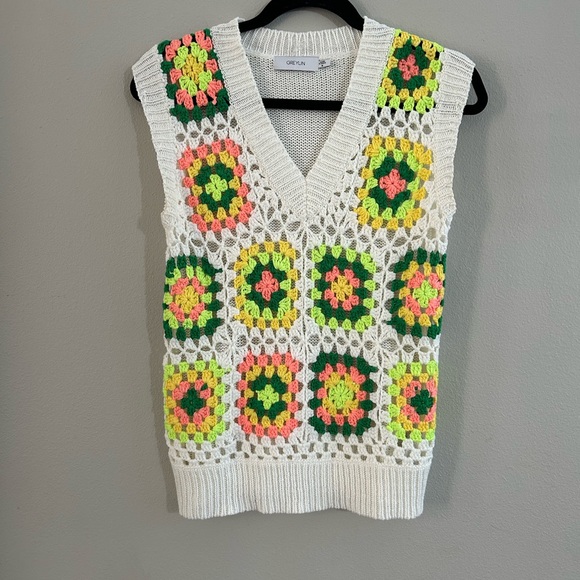 Greylin Hand Crochet Vest - Picture 4 of 6